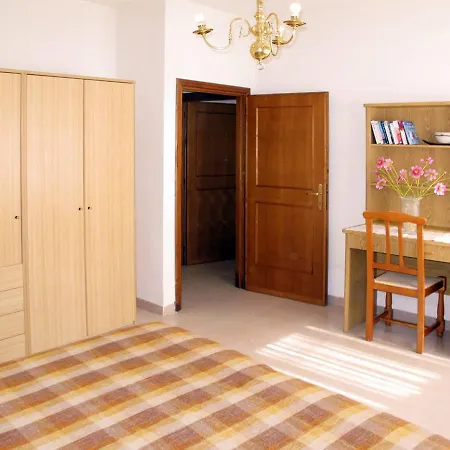 Apartahotel La Canonica *