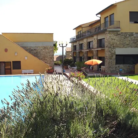 La Canonica Apartahotel *